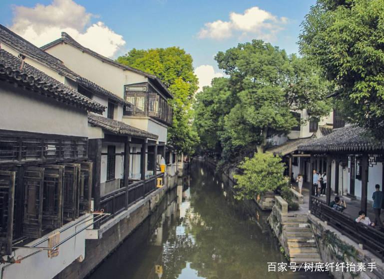 安雅达职业培训学校游戏画面